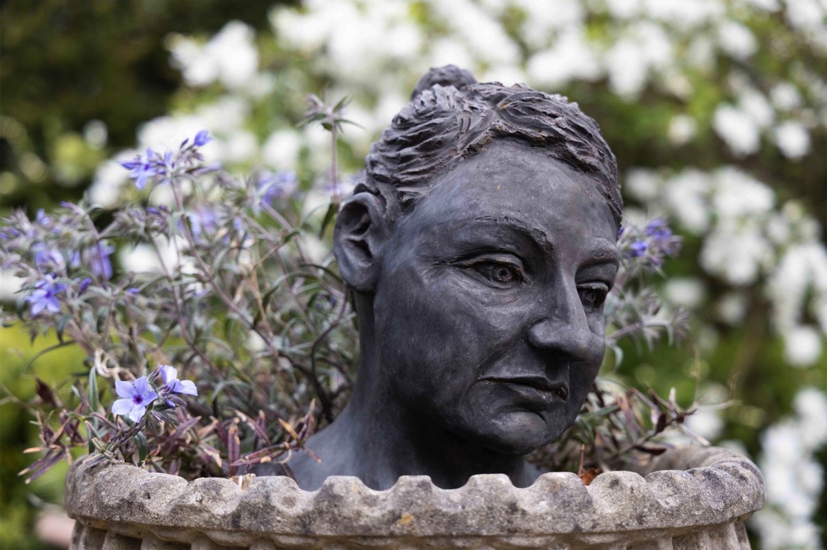 Stacks Image 4485044